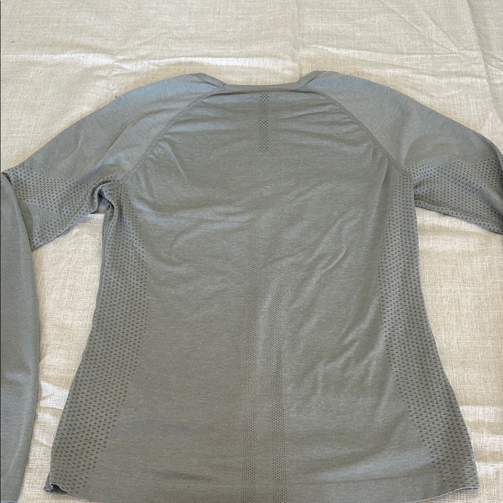 Figs Salta Seamless Underscrub Women’s M Sage Green Long Sleeve Nurse Work - Picture 6 of 10